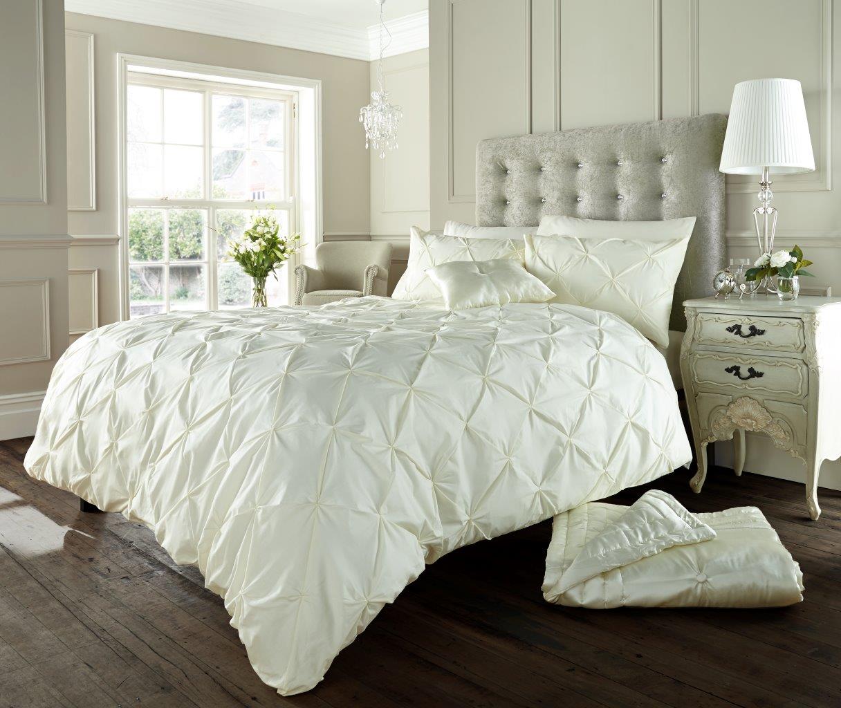 Pintuck Pleated Alford Duvet Cover Set Bedding With Pillowcase All UK Sizes