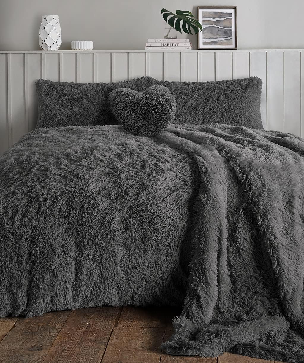 Hug & Snug Duvet Cover Fluffy Fur Fleece Cuddle Warm Quilt Bedding Set All Sizes